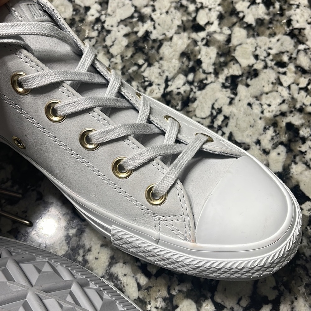 Converse - Picture 7 of 8